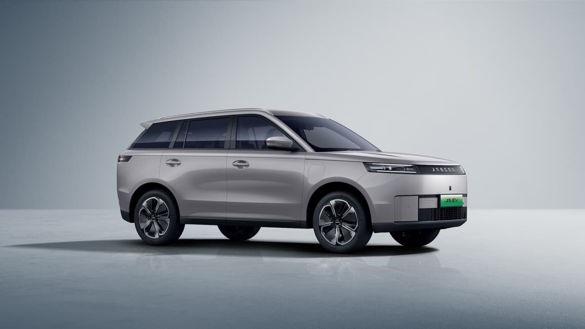 JAECOO J5 BEV arrives as the brand’s first fully electric model in South Africa